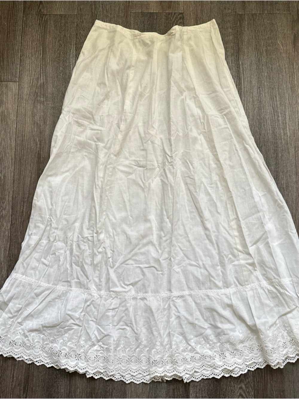 Antique Edwardian Victorian White Cotton Eyelet Lace Trim petticoat Skirt